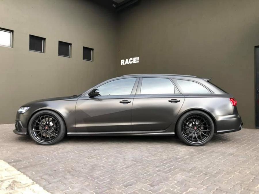  Audi RS6 Avant by RACE! on Vossen Wheels 2019 года  (фото 5 из 13)